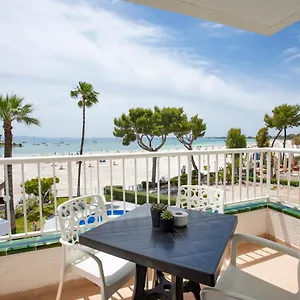 Sand Beach Apartments Apartament